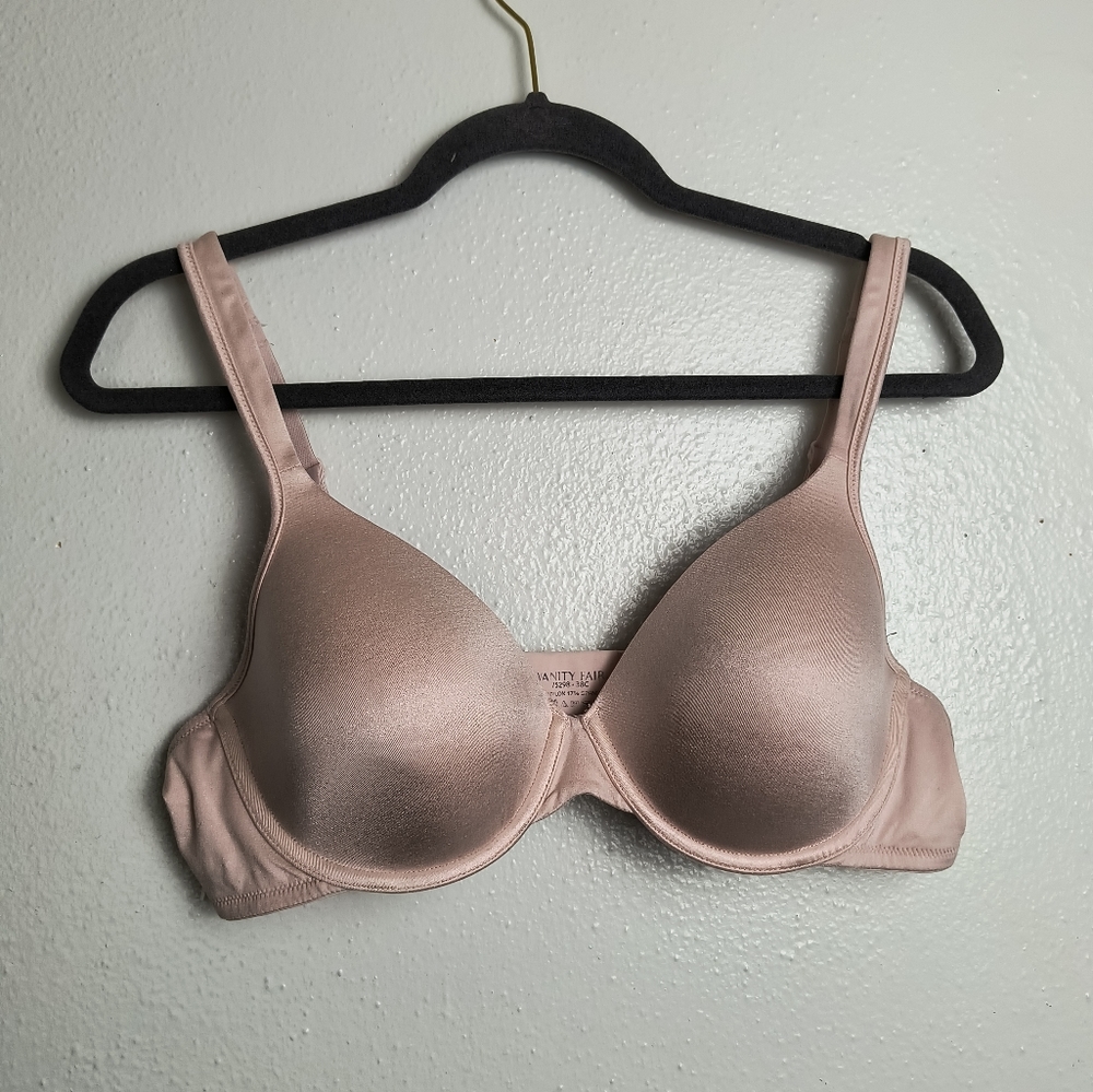 Vanity Fair Plus-Up Bra Size 38C Light Pink